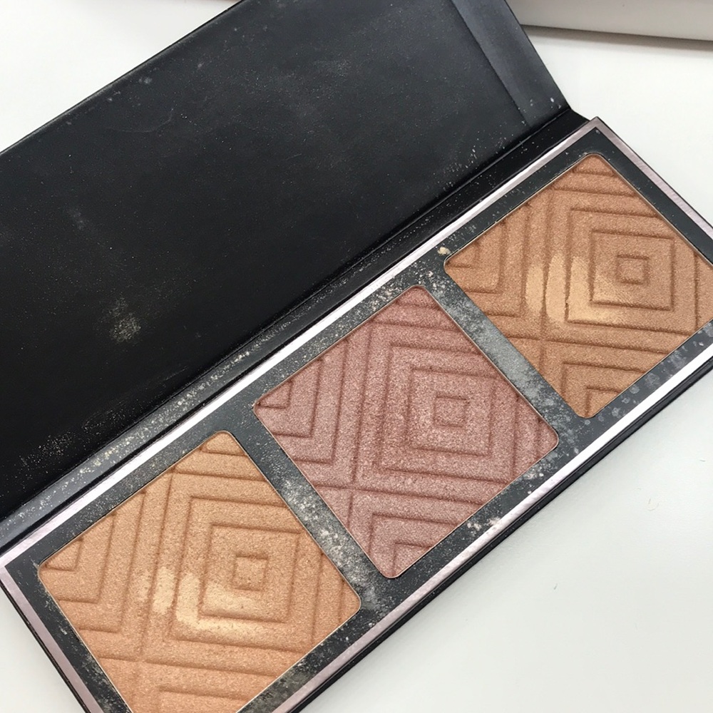 Makeup geek x KathleenLights highlighter palette